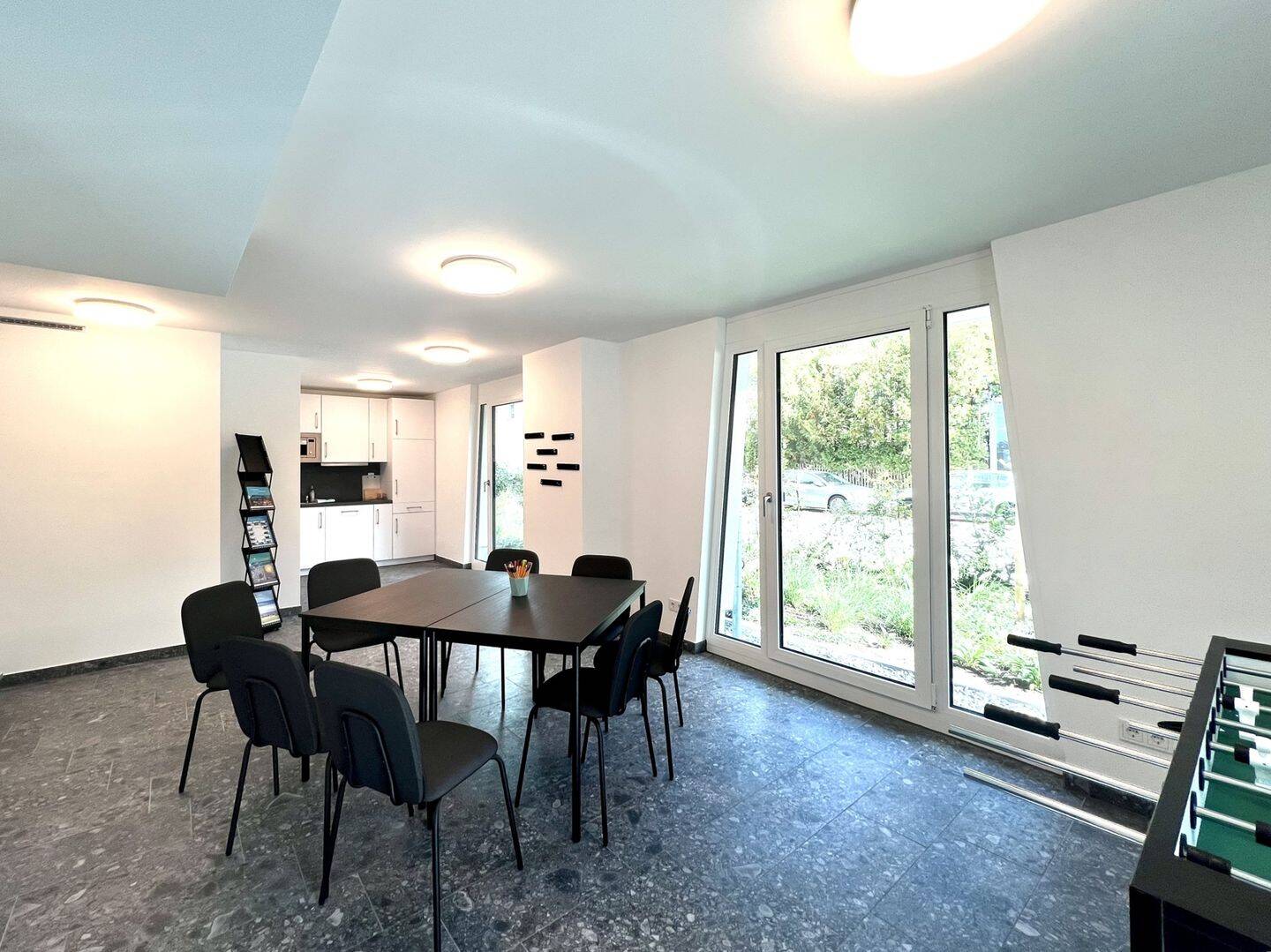Studio im Studentenwohnheim –  sofort bezugsfertig – grosse Dachterrasse und weitere Gemeinschaftsräume – 81549 München – Vorschaubild 3