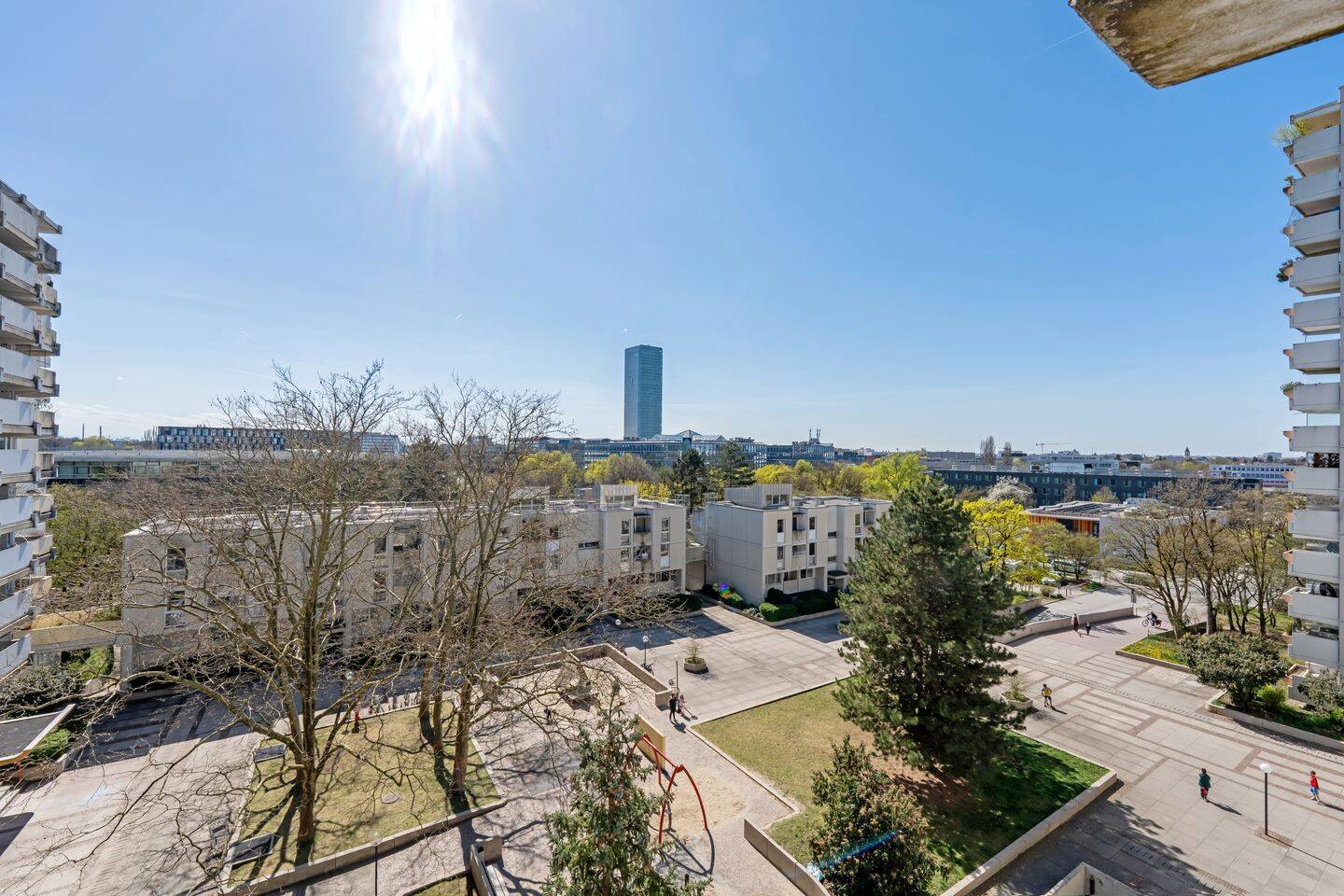 Loftgefühl mit 3,70 m Deckenhöhe & seltenes Dachterrassen-Potenzial in München – 80993 München – Vorschaubild 5