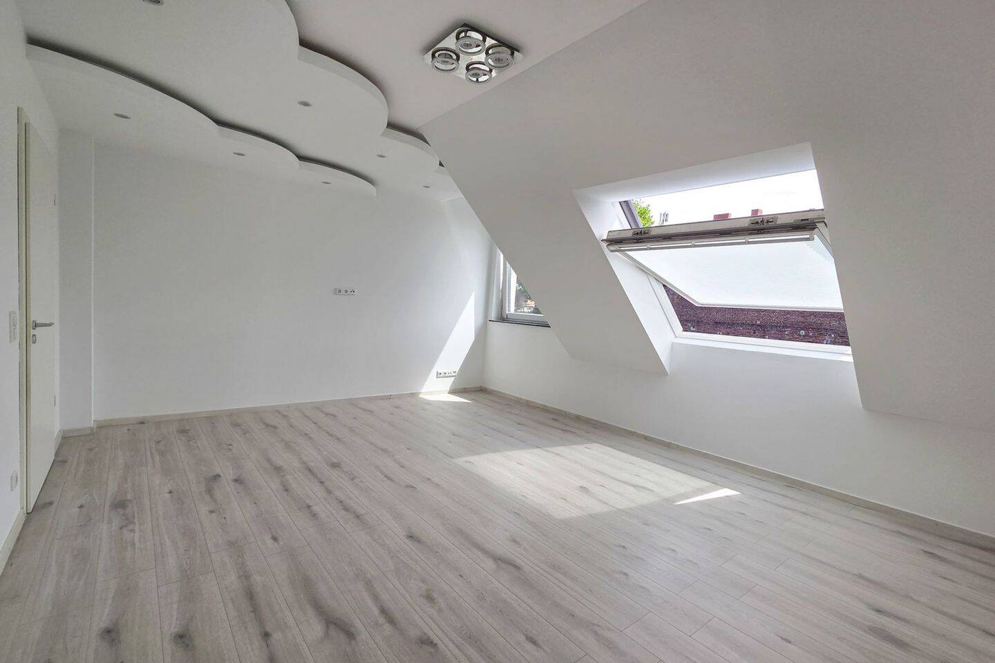 Familienglück in Nippes – Modernes Stadthaus mit Garten in begehrter Veedelslage – 50733 Köln – Vorschaubild 3