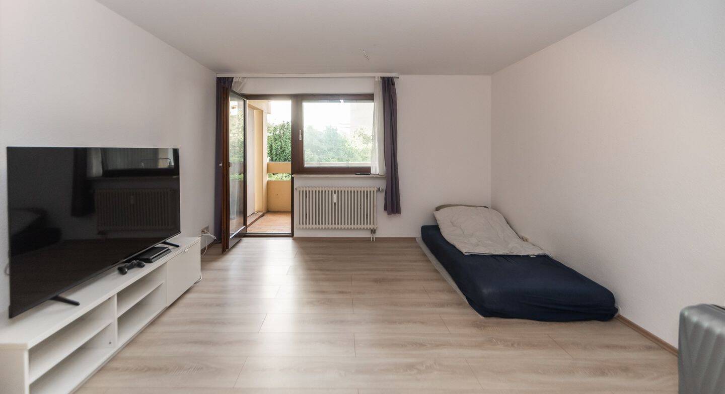 Vielseitige 1-Zimmer Wohnung mit EBK, Loggia und Tiefgaragenbox in Stuttgart – 70195 Stuttgart – Vorschaubild 3