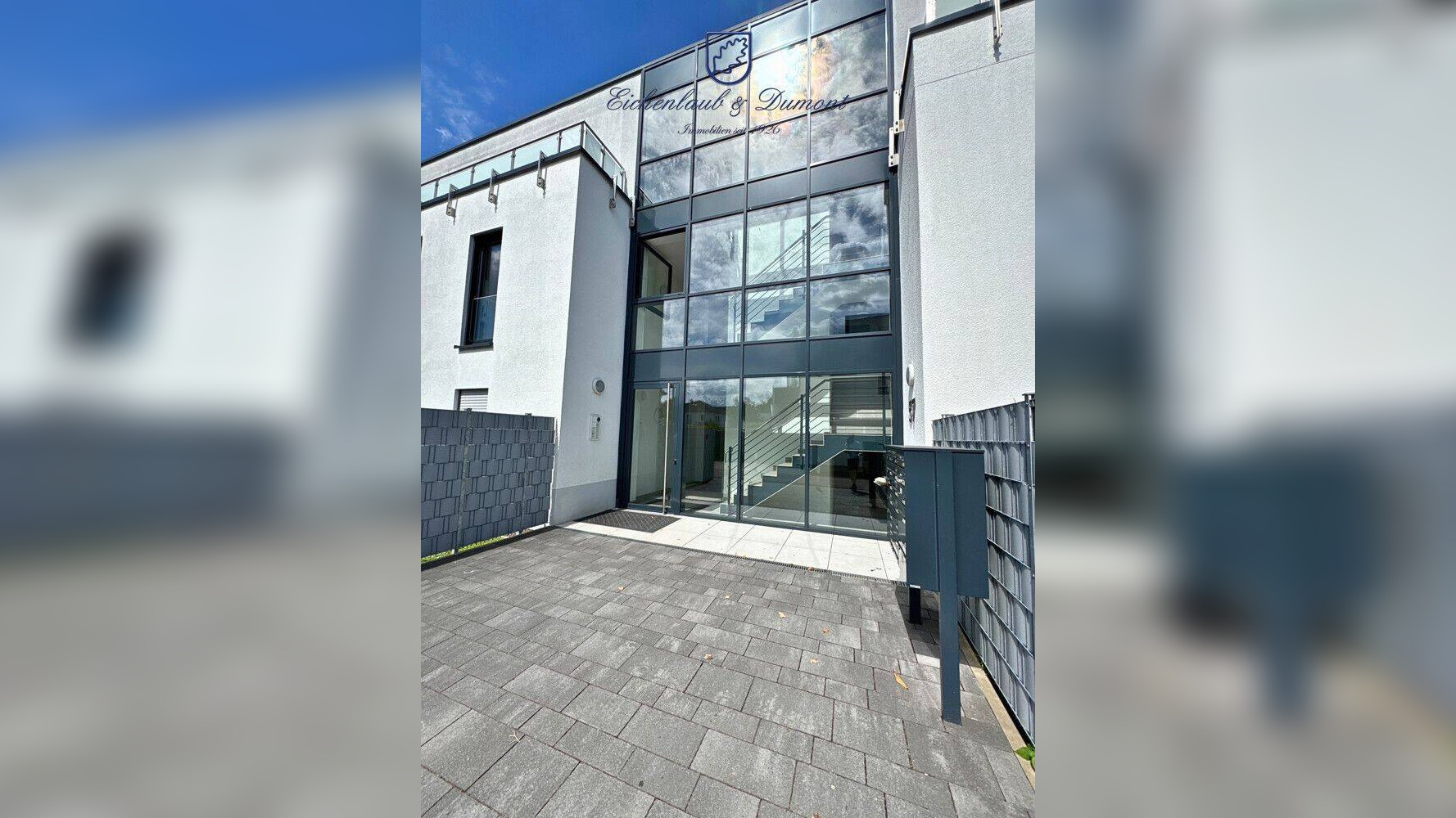 Neuwertiges luxuriöses + energieeffizientes Penthouse mit EBK + 2 TG-Stellplätzen – 66129 Saarbrücken – Vorschaubild 3