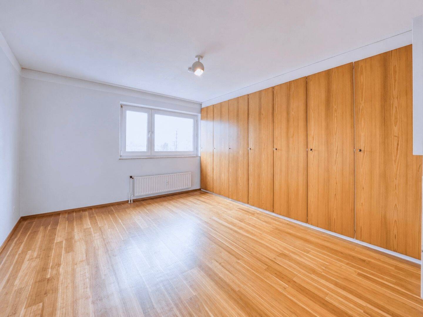 Lichtdurchflutete 3-Zimmer-Wohnung in Bogenhausen – Direkt einziehen und wohlfühlen! – 81927 München – Vorschaubild 3