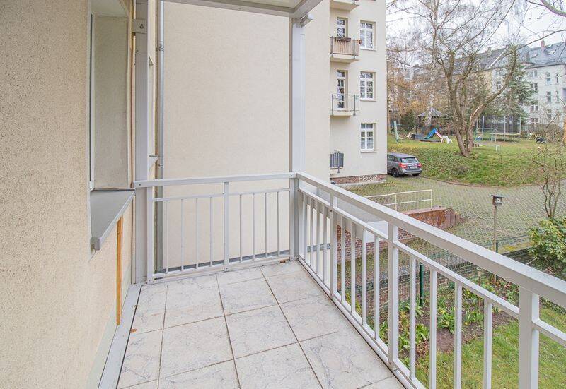 ACHTUNG! Frisch gestrichen! Schicke Kaßbergwohnung mit Balkon – Chemnitz – Vorschaubild 4