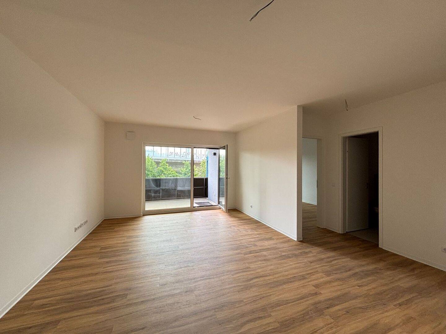 Erstbezug * Großzügige 2-Zi.-Whg. mit hochwertiger Ausstattung und Balkon! * – 1159 Dresden – Vorschaubild 3