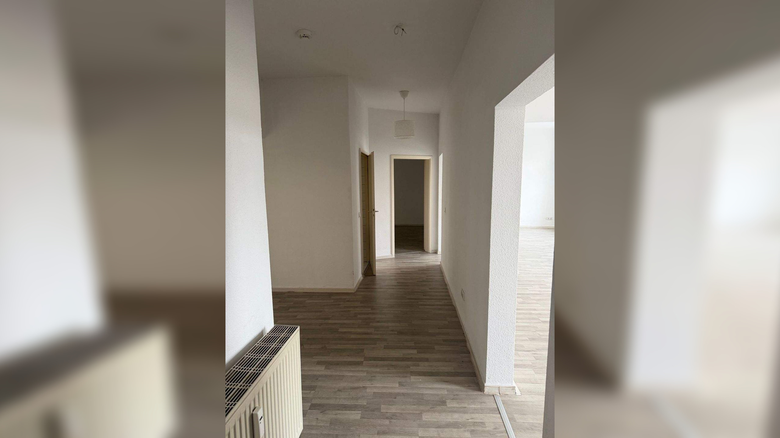 Altbauwohnung – nicht Familien oder WG geeignet – mit 3 Zimmern in der Stadtmitte – 47051 Duisburg – Vorschaubild 3