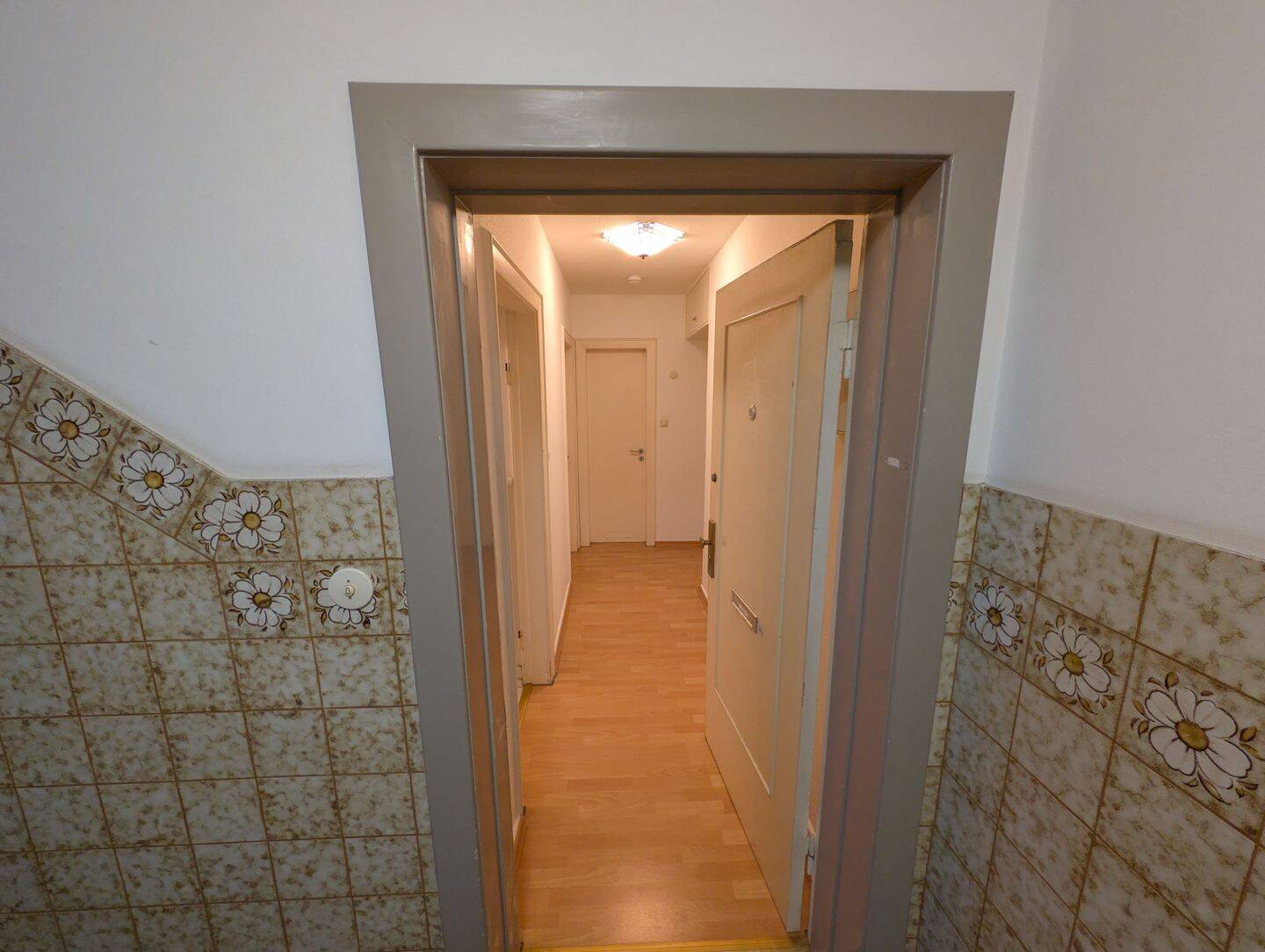 Freie 2-Zimmer-Whg | Courtagefrei von privat – 22081 Hamburg – Vorschaubild 3