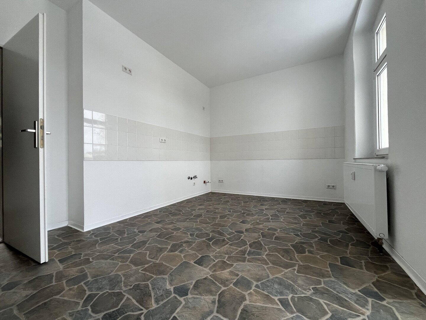 5-Raumwohnung im 2. OG in ruhiger Lage – Chemnitz – Vorschaubild 5