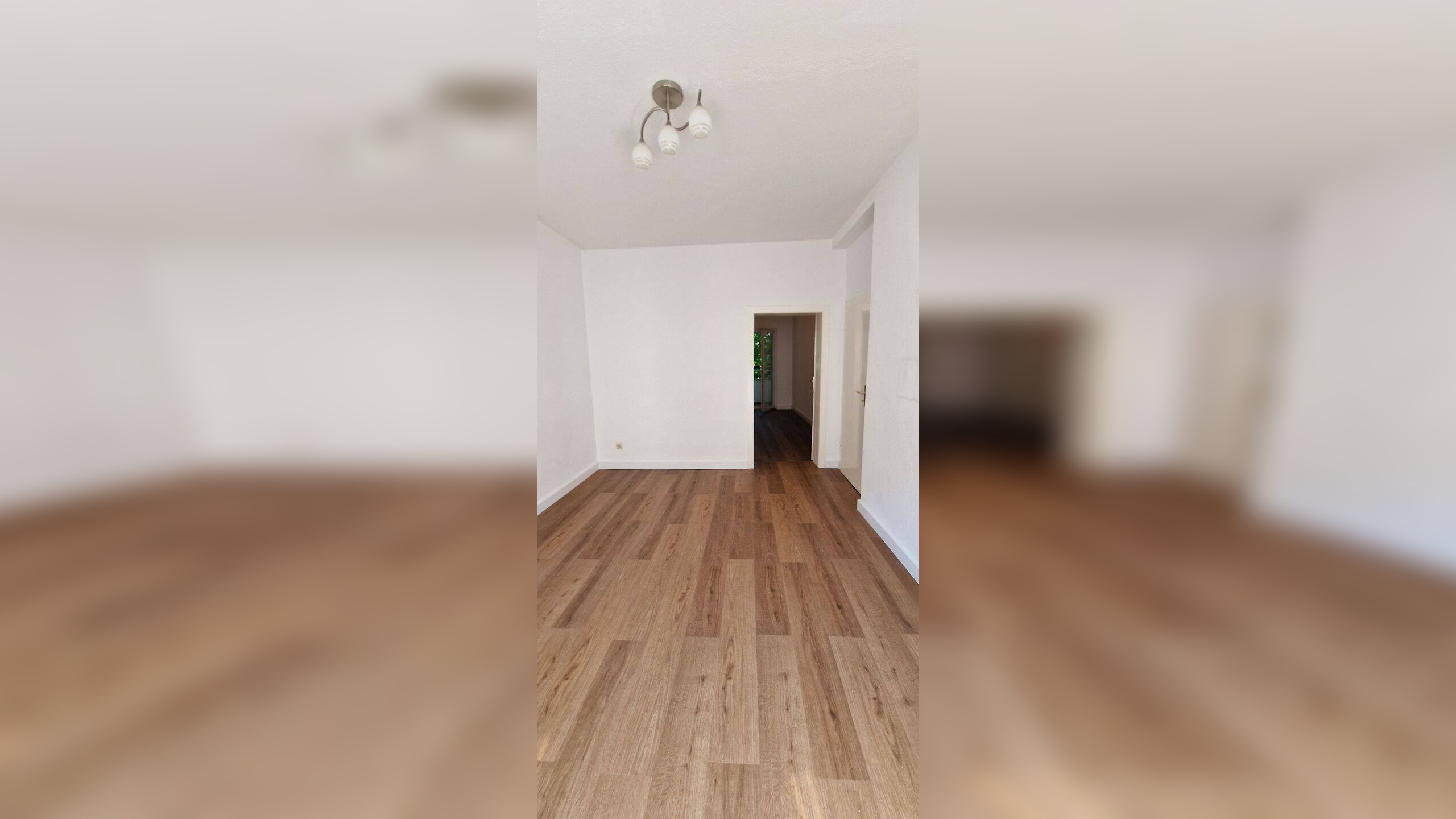 Helle 2-Zimmer-Wohnung mit Küche und Loggia mit Blick ins Grüne – 45144 Essen – Vorschaubild 3