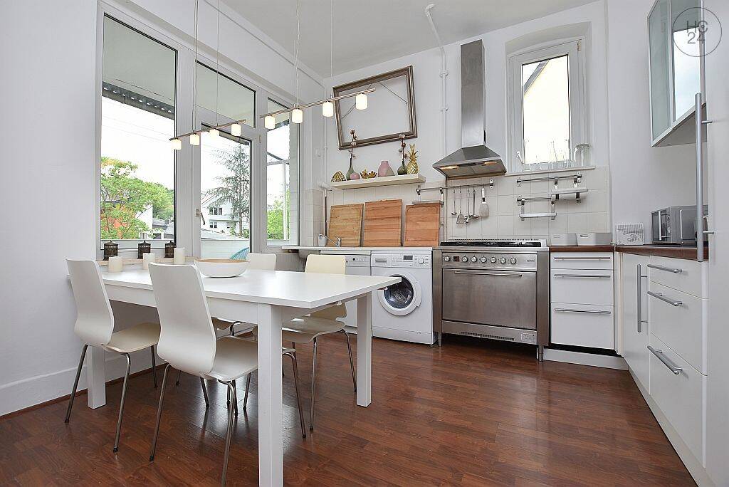 Wunderschöne Altbauwohnung mit Balkon und Stellplatz in Stuttgart West – 70197 Stuttgart – Vorschaubild 3