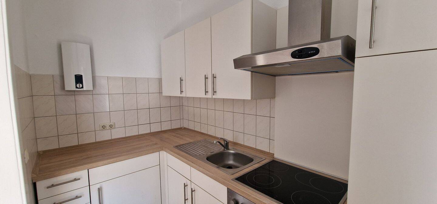 Helle 2-Zimmer-Wohnung mit Küche und Loggia mit Blick ins Grüne – 45144 Essen – Vorschaubild 5
