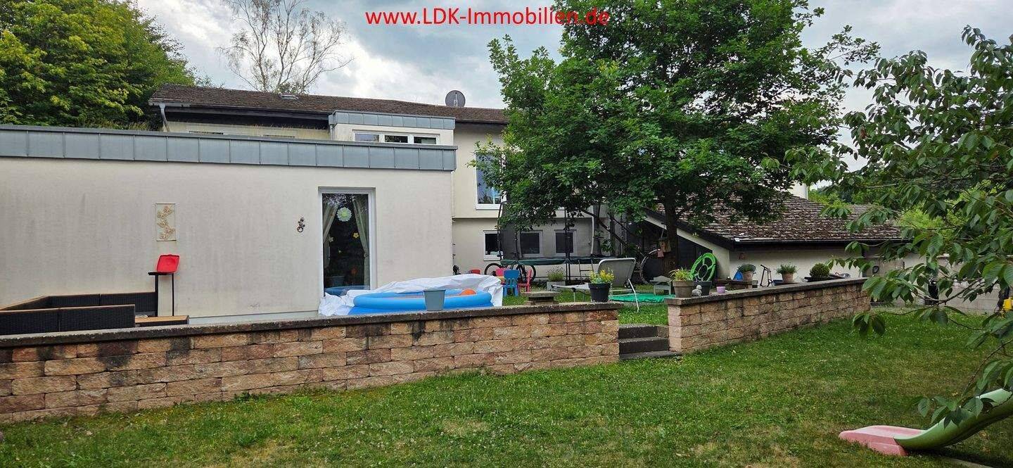 Burbach: Top gepfl. 2-3 Fam.-Haus mit großem Garten, Ideal auch für Freiberufler – 57072 Siegen – Vorschaubild 3