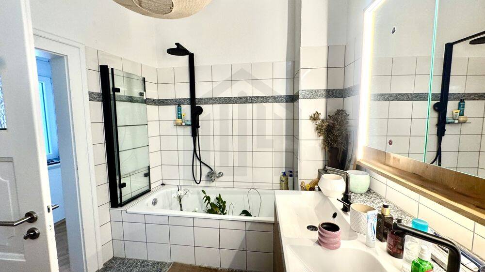 Wohnen im Herzen von Karlsruhe, 4 Zimmer mit Dachterrasse – 76133 Karlsruhe – Vorschaubild 3
