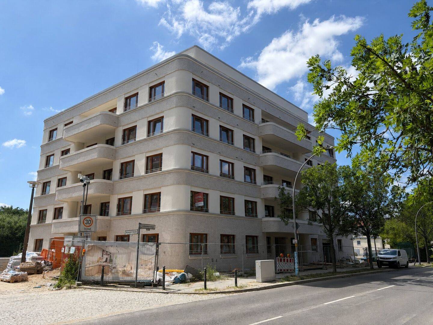 Erstbezug im Neubau: 3-Zimmer-Eigentumswohnung mit großer Eck-Terrasse in Weißensee – 13088 Berlin – Vorschaubild 3