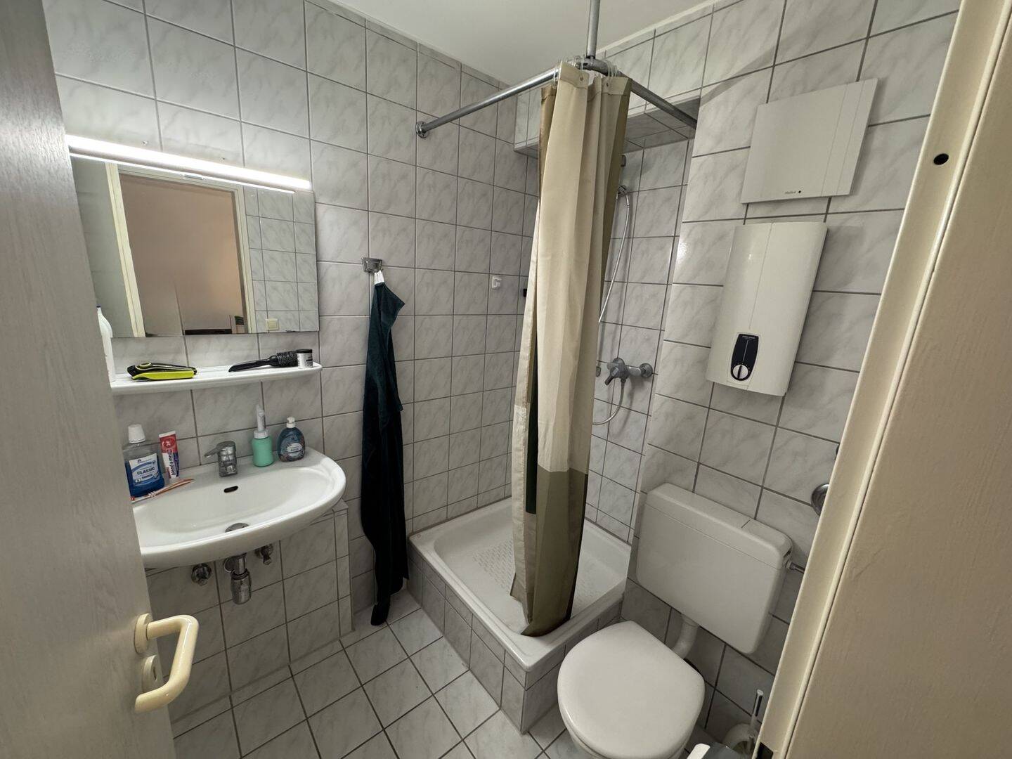 Möbliertes Studenten-Appartement in unmittelbarer Nähe zur Uni – 33619 Bielefeld – Vorschaubild 5