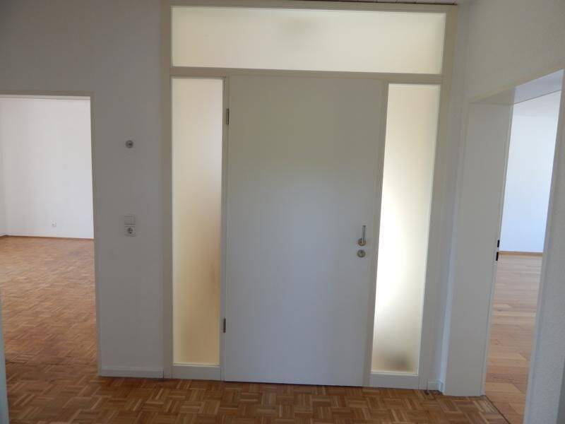 Frisch renovierte 3-Zimmer-Wohnung mit Balkon, Loggia & saniertem Bad im gepflegten Zweifamilienhaus – 54293 Trier – Vorschaubild 3