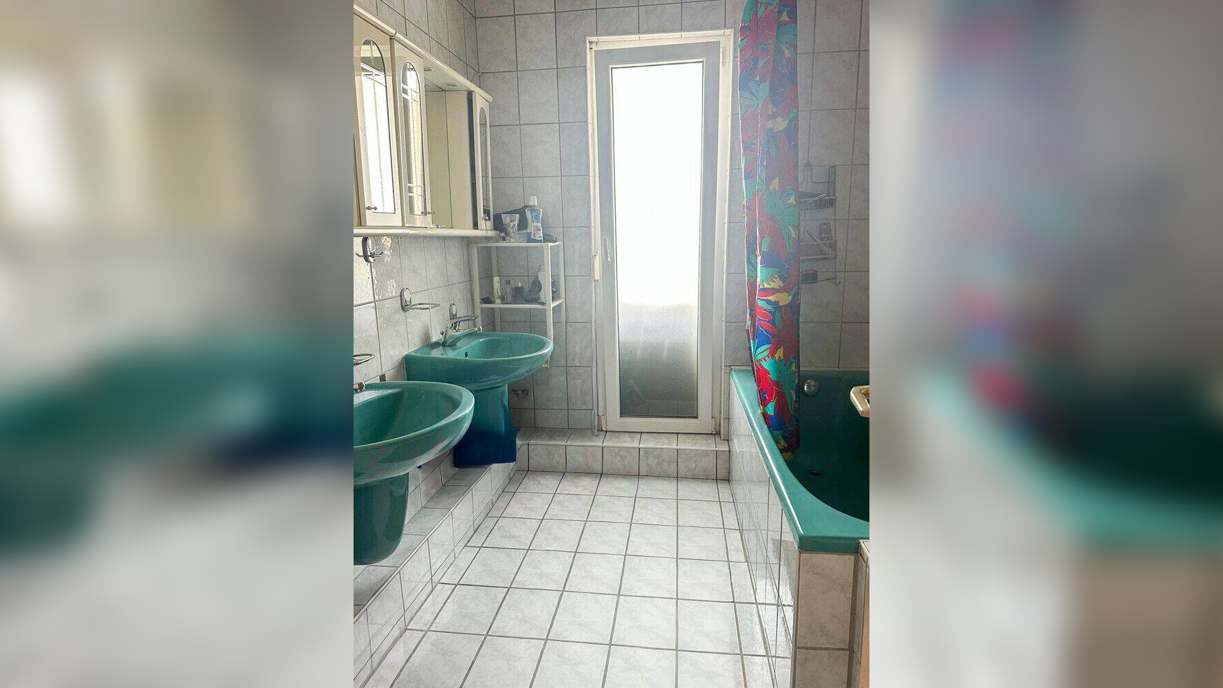 Schöne 2-Zimmer-Wohnung mit großem Balkon und Einbauküche – 70376 Stuttgart – Vorschaubild 3