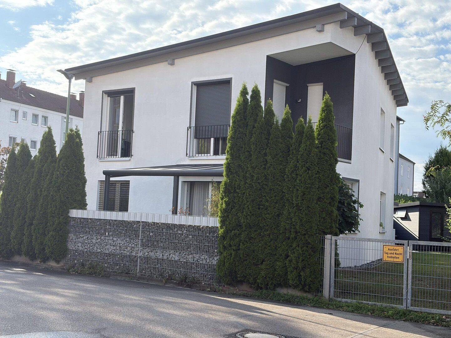 Architektenhaus mit Pool – 89231 Neu-Ulm – Vorschaubild 3