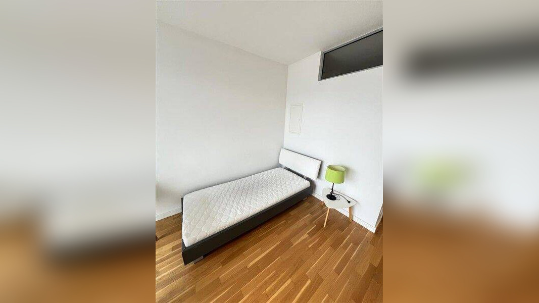Einziehen & losleben: Modernes WG-Zimmer in stilvoller 3er-WG – sofort verfügbar – 22525 Hamburg – Vorschaubild 4