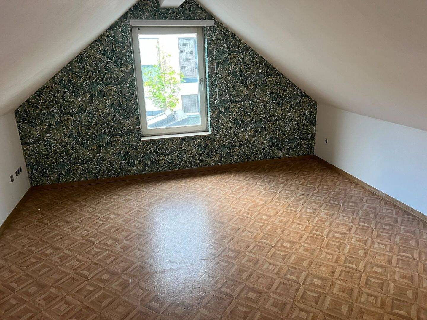 Gemütliche 2-Zimmer DG-Wohnung – Mainz – 55124 Mainz – Vorschaubild 3