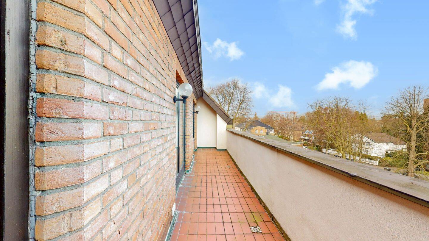 Großzügige Maisonettewohnung mit 2 Balkonen – 4 Zimmer, 103 m², Krefeld, sofort beziehbar – 47799 Krefeld – Vorschaubild 3