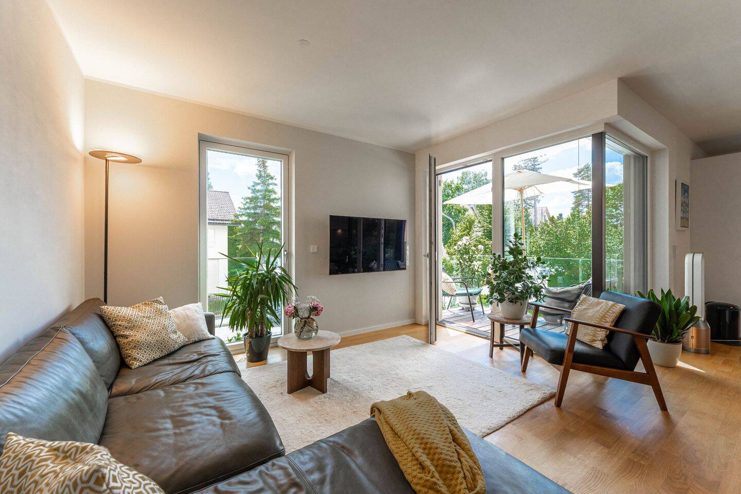 Wohnglück mit Stil & Charme im modernen Neubau – 81549 München – Vorschaubild 3
