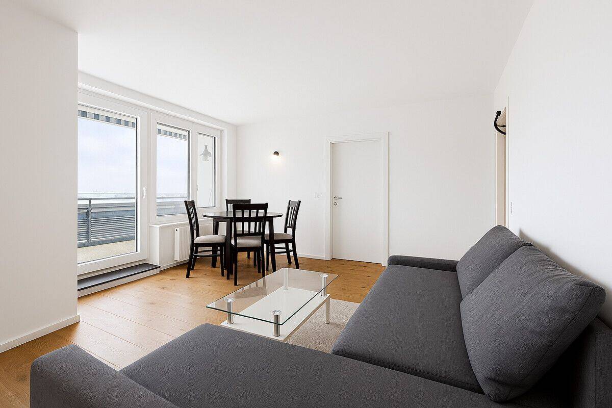 Charmante Dachgeschosswohnung mit sonniger Dachterrasse in gepflegter Wohnanlage – 81829 München – Vorschaubild 4