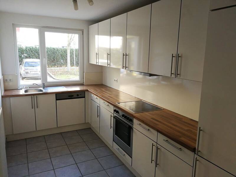 Wohnen mit Hausgefühl – Lichtdurchflutete 3-Zimmer-Maisonette mit Terrasse in ruhiger Lage von Langenhorn! – 22417 Hamburg – Vorschaubild 3