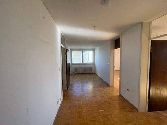 Alleinauftrag – 3-4 Zimmer Wohnung – Ideal für WG’s – 81737 München – Vorschaubild 4