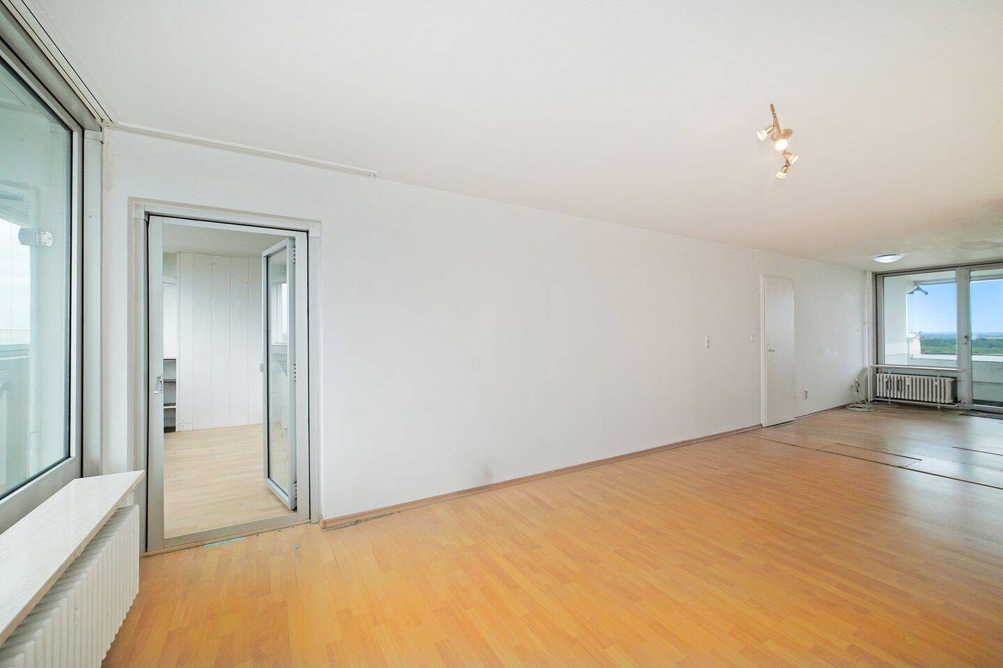 Grandioser Alpenblick von der Süd-Loggia – 80993 München – Vorschaubild 3