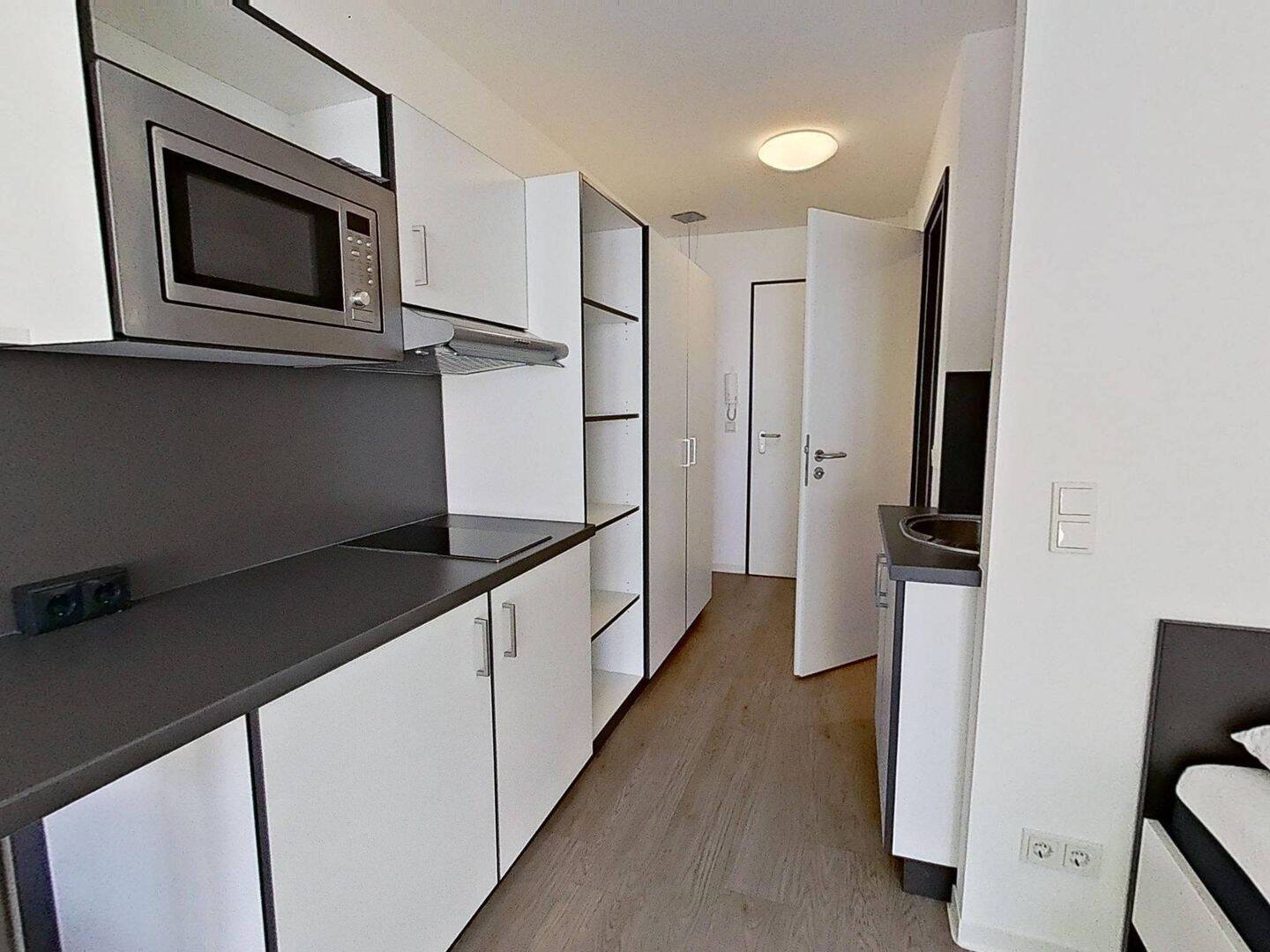 **STUDENTS ONLY** Gepflegtes & möbliertes Apartment mit Küche und Bad – 57074 Siegen – Vorschaubild 4