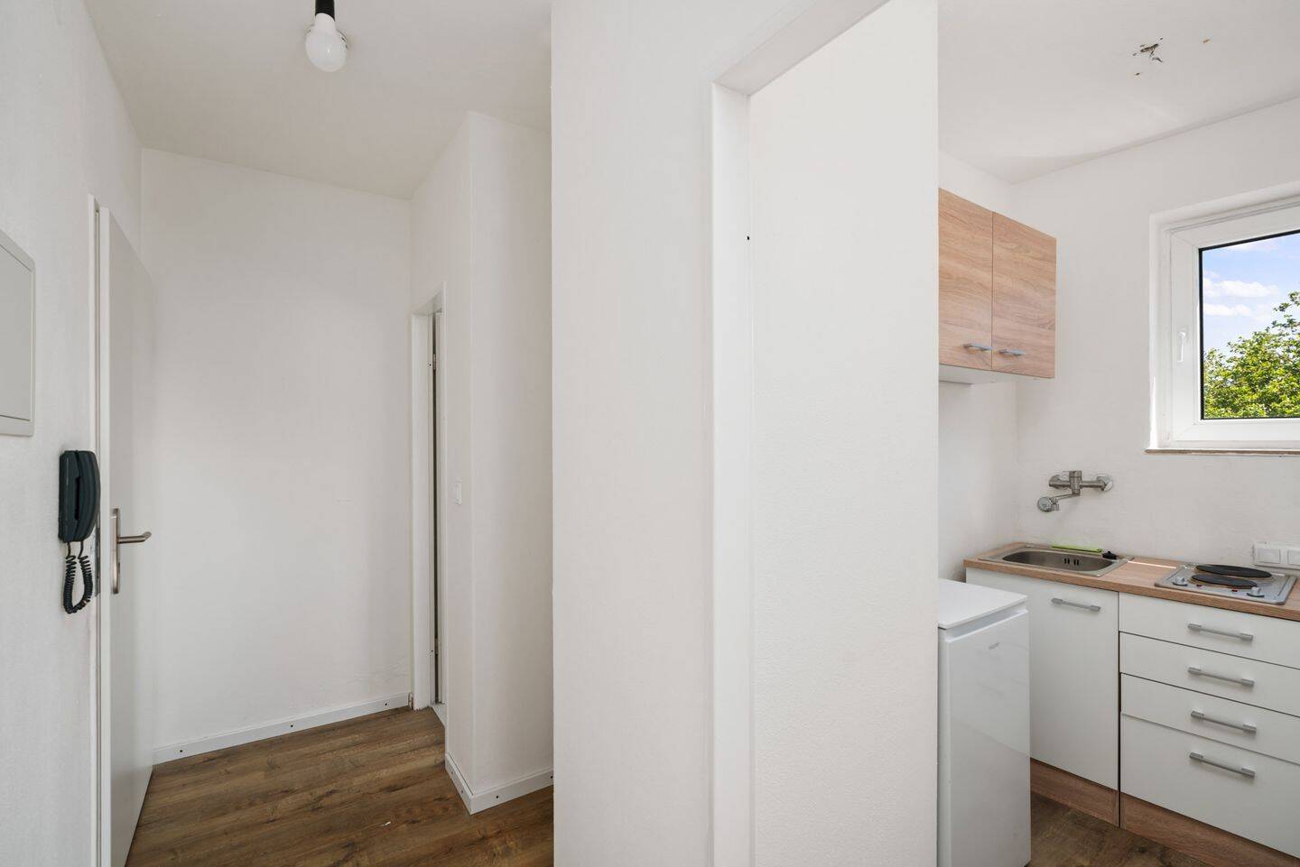 Bremen – Findorff | 1- Zimmer- Wohnung in zentraler Lage direkt bei der Bürgerweide – 28215 Bremen – Vorschaubild 3
