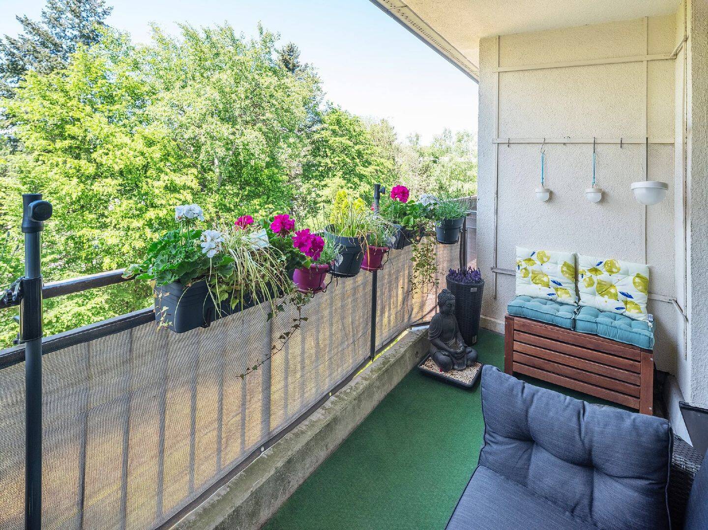 MAIER – 3,5 Zimmer-Dachgeschosswohnung mit Westbalkon, EBK und Aufzug – 81927 München – Vorschaubild 3