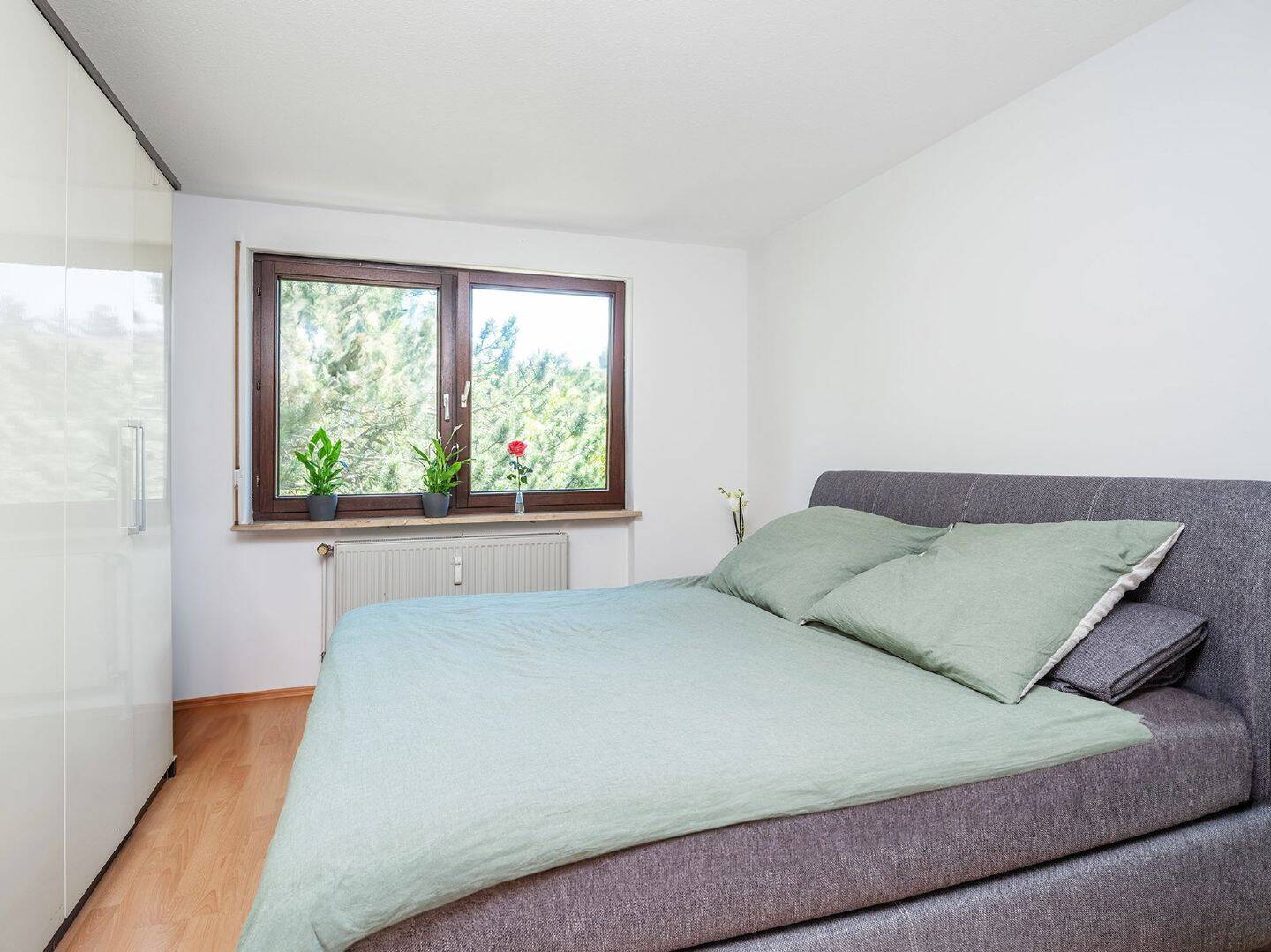 MAIER – 3,5 Zimmer-Dachgeschosswohnung mit Westbalkon, EBK und Aufzug – 81927 München – Vorschaubild 4
