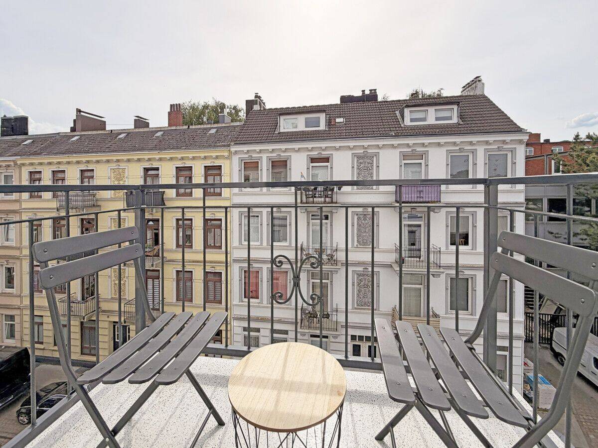 Charmante Altbauwohnung mit Balkon – 22041 Hamburg – Vorschaubild 3