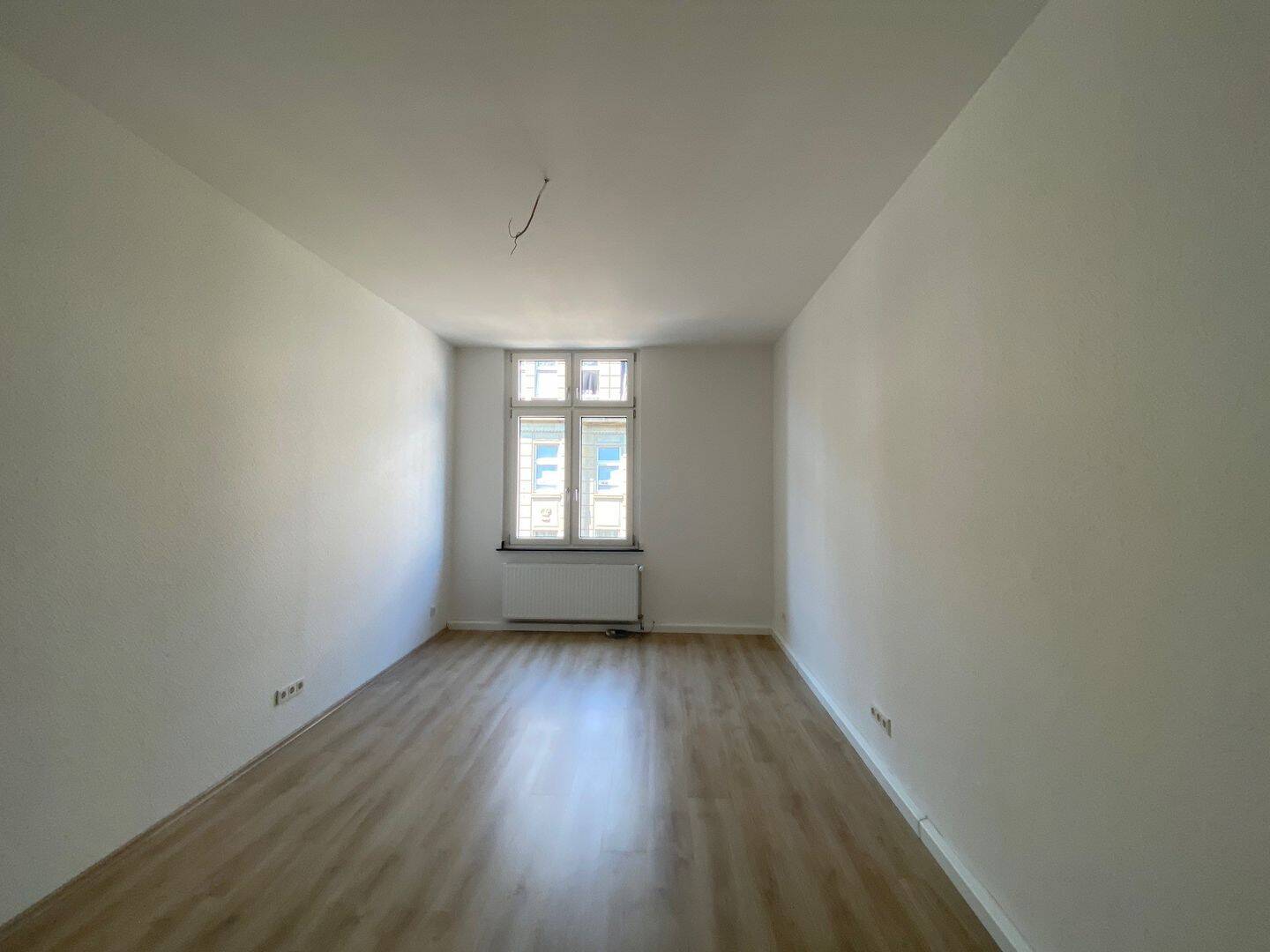 Frisch renovierte Wohnung – 47166 Duisburg – Vorschaubild 3