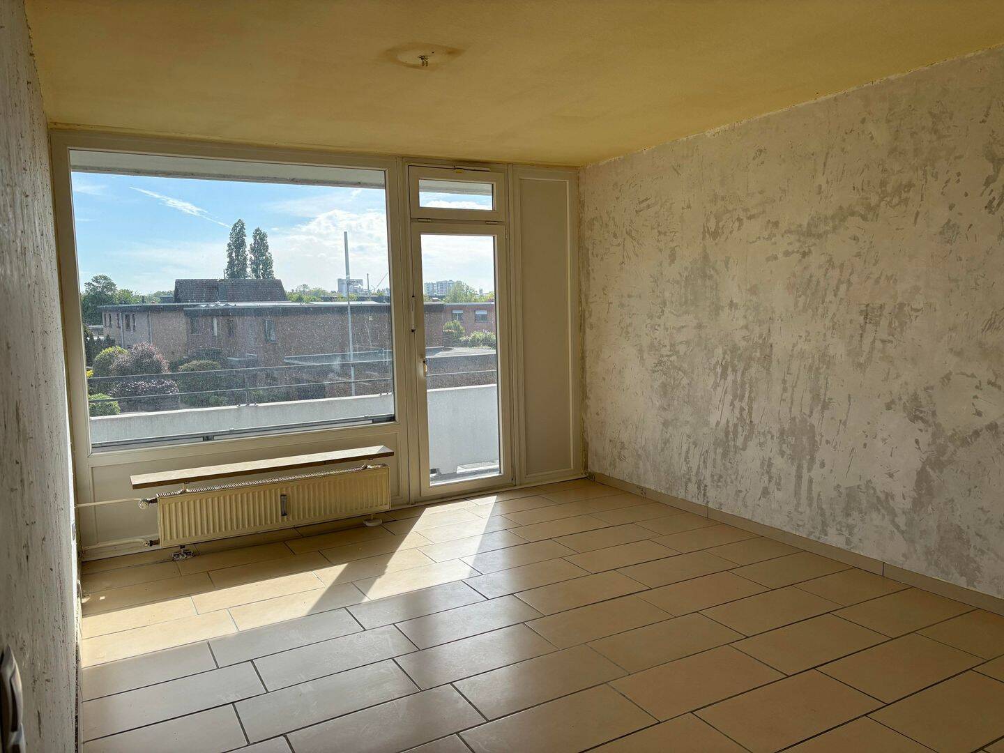 Raum für einen neuen Lebensabschnitt: Renovierungsbedürftige 3-Zimmer Wohnung in Krefeld – Uerdingen – 47829 Krefeld – Vorschaubild 5