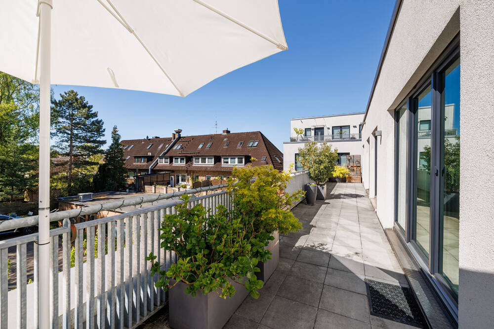 Lichtdurchflutetes Penthouse im ruhigen Hinterhof mit großzügiger Dachterrasse – 22177 Hamburg – Vorschaubild 5