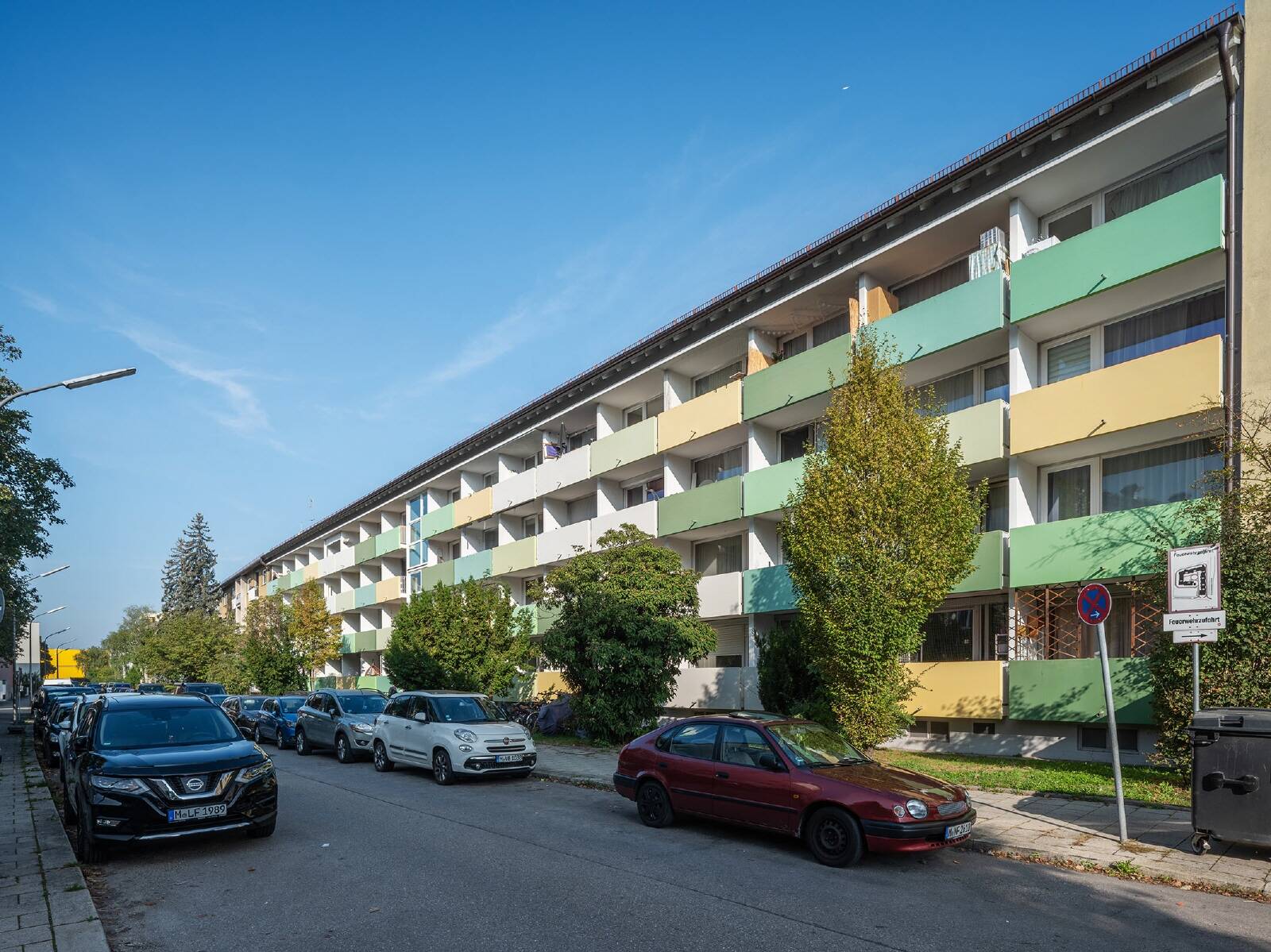 MAIER – Gestaltungspotential: Appartement mit Südbalkon und TG! – 80809 München – Vorschaubild 3