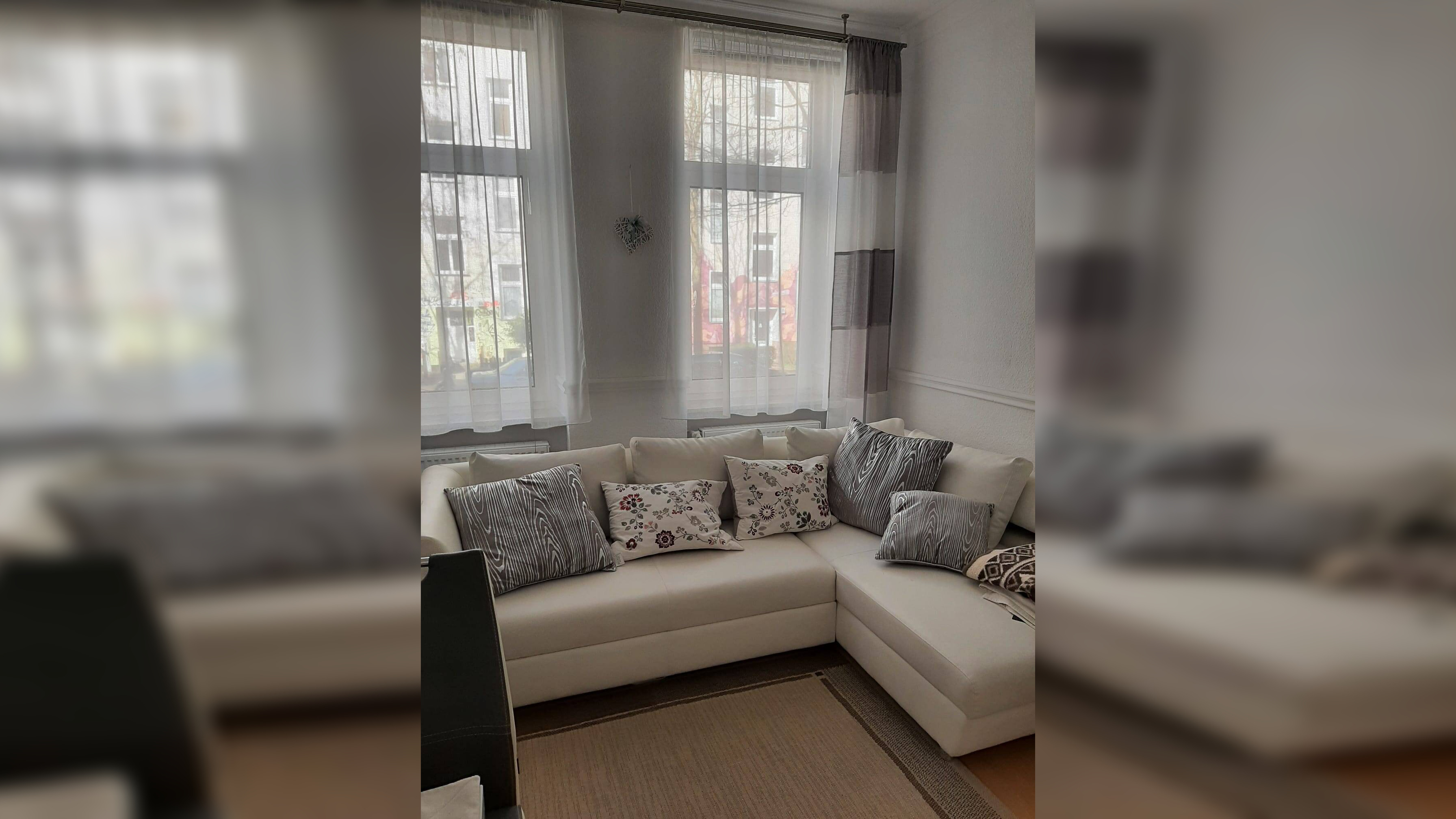 ab 01.11.2026, Wohnen auf Zeit für max. 9 Monate, wir vermieten eine kleine möbilierte 2-Raumwohnung in der KTV, keine Monteure, keine WG´s – 18057 Rostock – Vorschaubild 3