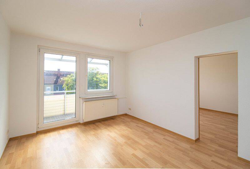Alles im Blick! Giebelwohnung mit Balkon NÄHE Klinikum – Chemnitz – Vorschaubild 4