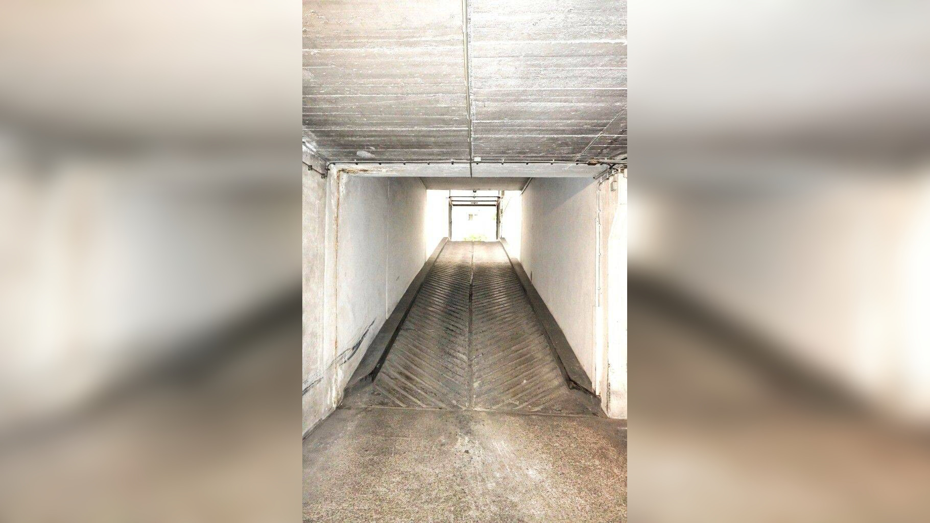 München-BEZUGSFREI- freies App. m Gemeinschaftsgarten-Balkon mit Lift – 80809 München – Vorschaubild 4