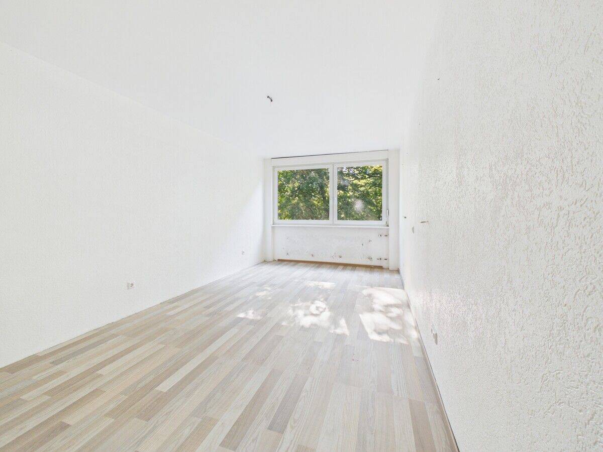Sofort bezugsfrei! Attraktive 3-Zimmer-Wohnung mit Loggia in gefragter Waldstadt-Lage – 76139 Karlsruhe – Vorschaubild 3