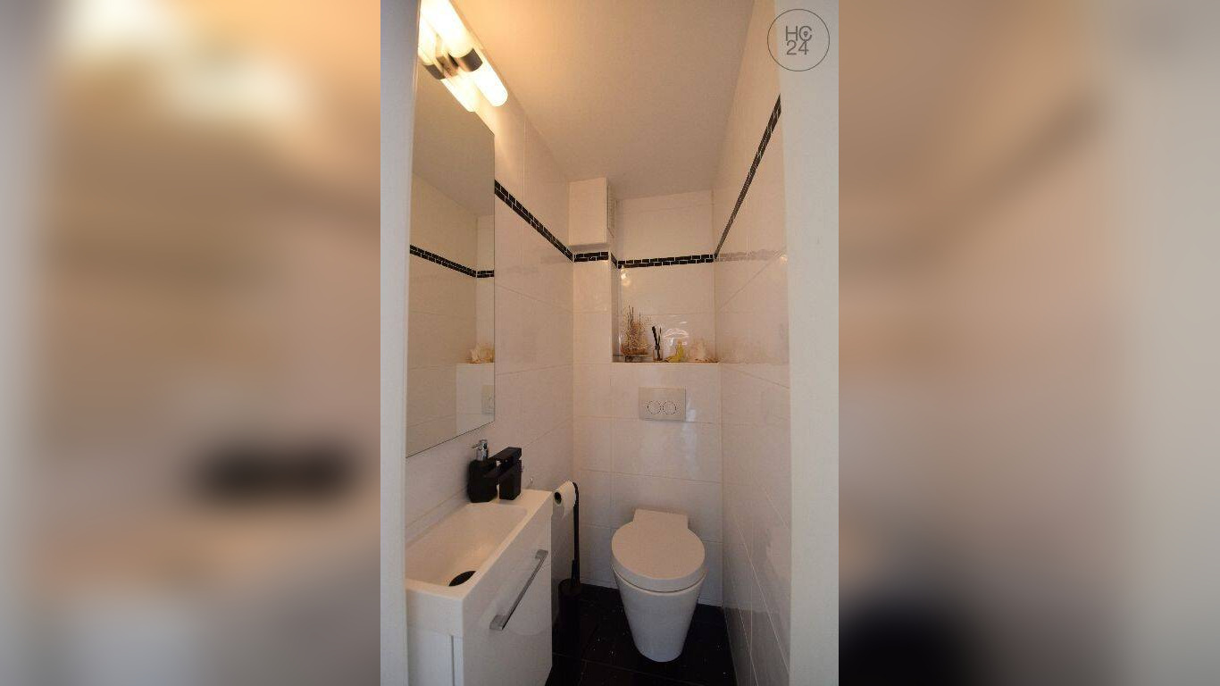 Klassisch-elegant möblierte Wohnung mit Balkon Nähe Rodenkirchener Rheinufer – 50999 Köln – Vorschaubild 4