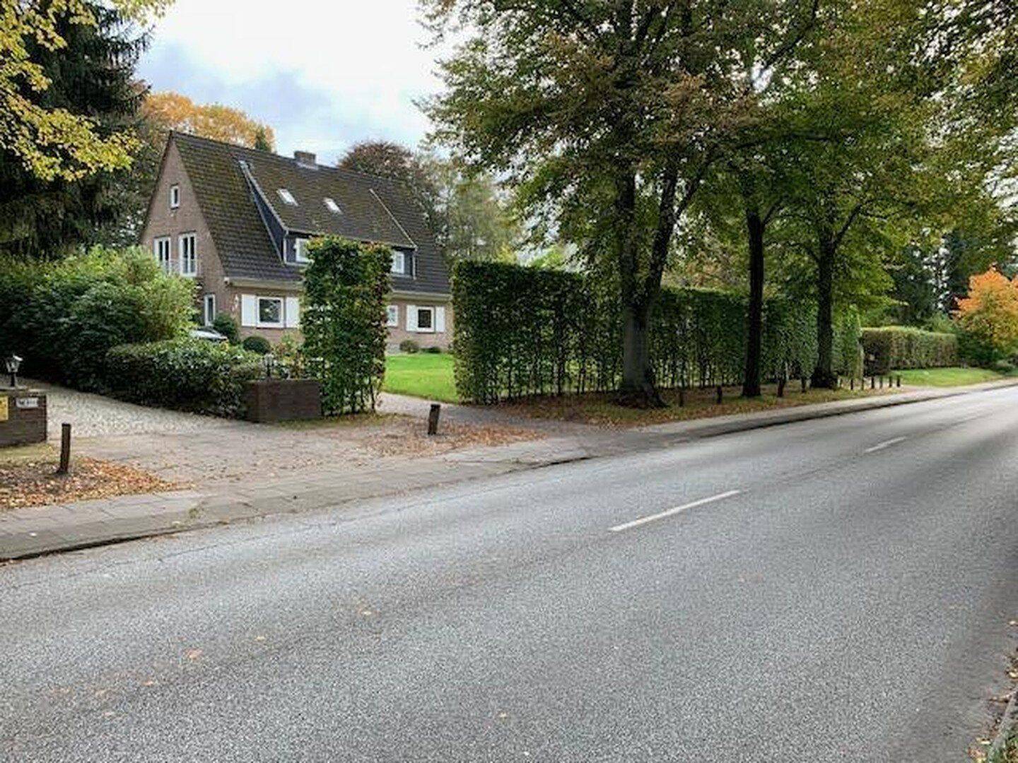 Parkähnliches Grundstück in bester Lage Wellingsbüttels – 22391 Hamburg – Vorschaubild 3