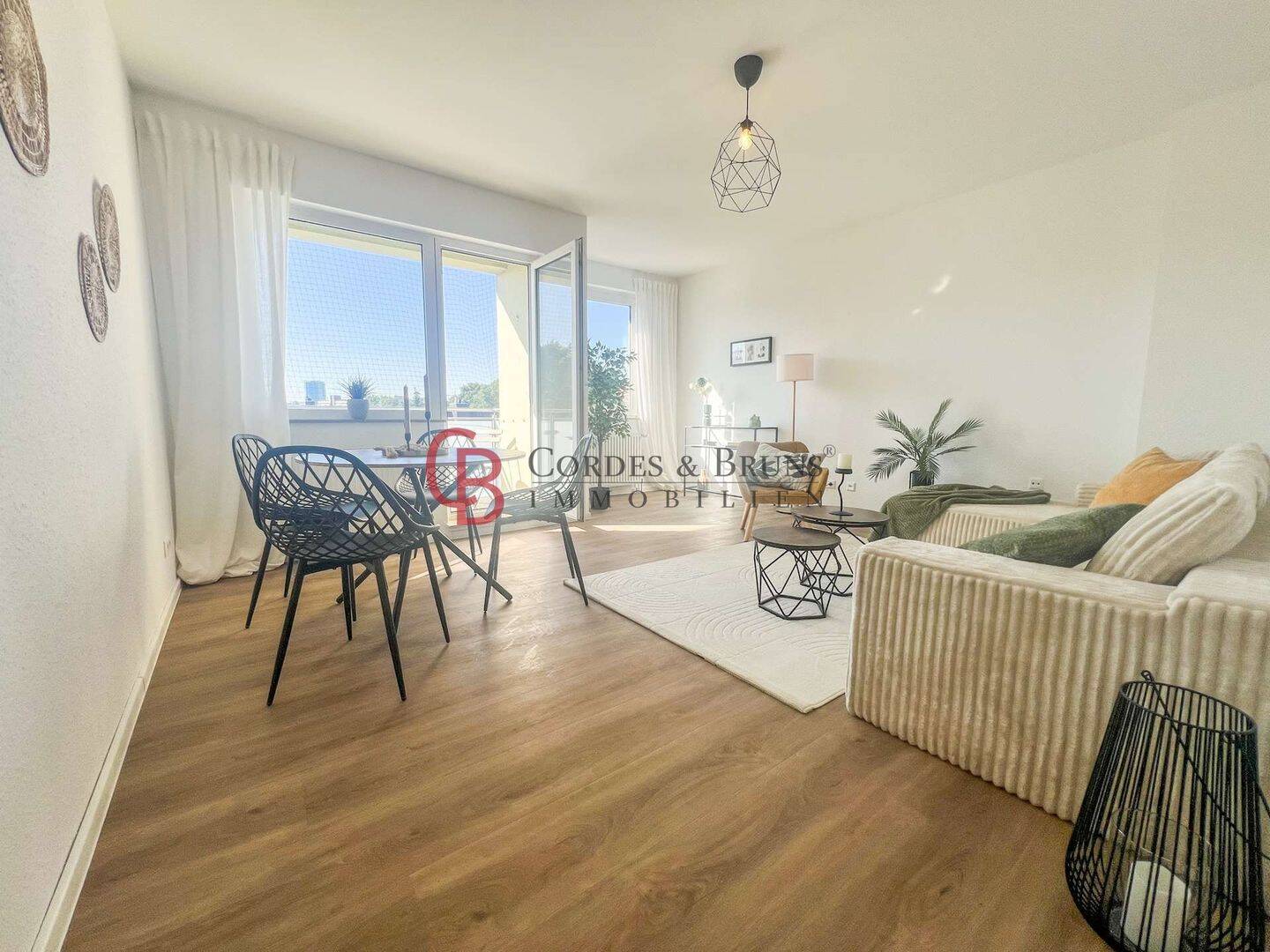 Top 3,5 Zimmerwohnung in Walle – kernsaniert und provisionsfrei – 28217 Bremen – Vorschaubild 3