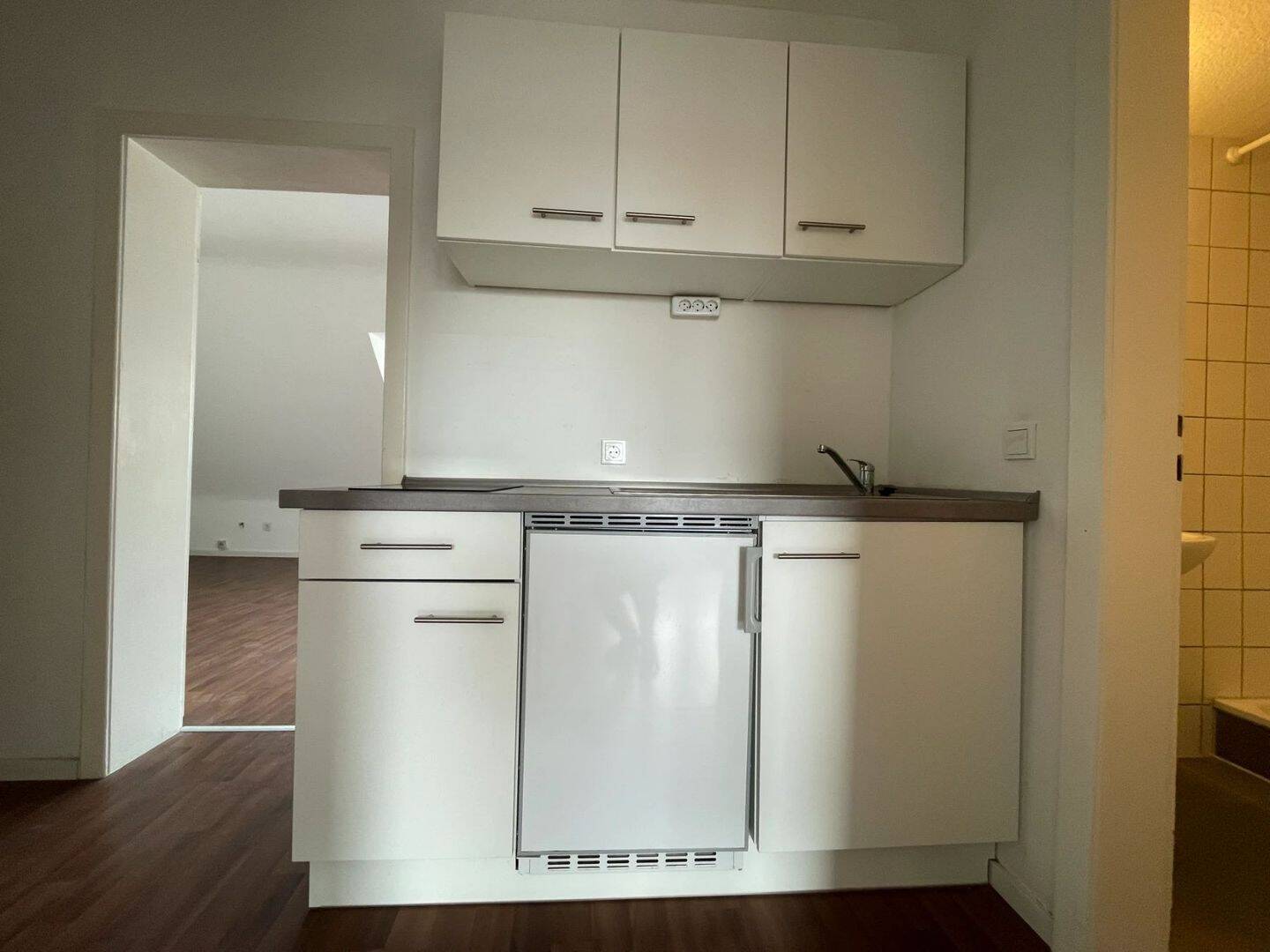 Charmante 2-Zimmer-Wohnung mit Domblick – 50676 Köln – Vorschaubild 3
