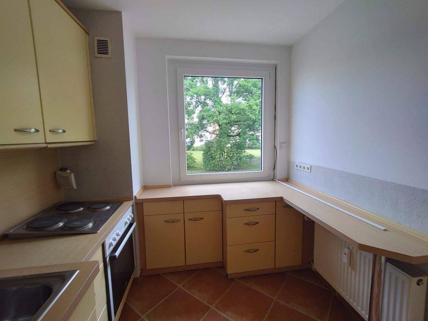 Frisch renovierte 3-Zimmer-Wohnung mit Balkon – sofort einziehen und wohlfühlen! – 30916 Isernhagen – Vorschaubild 3
