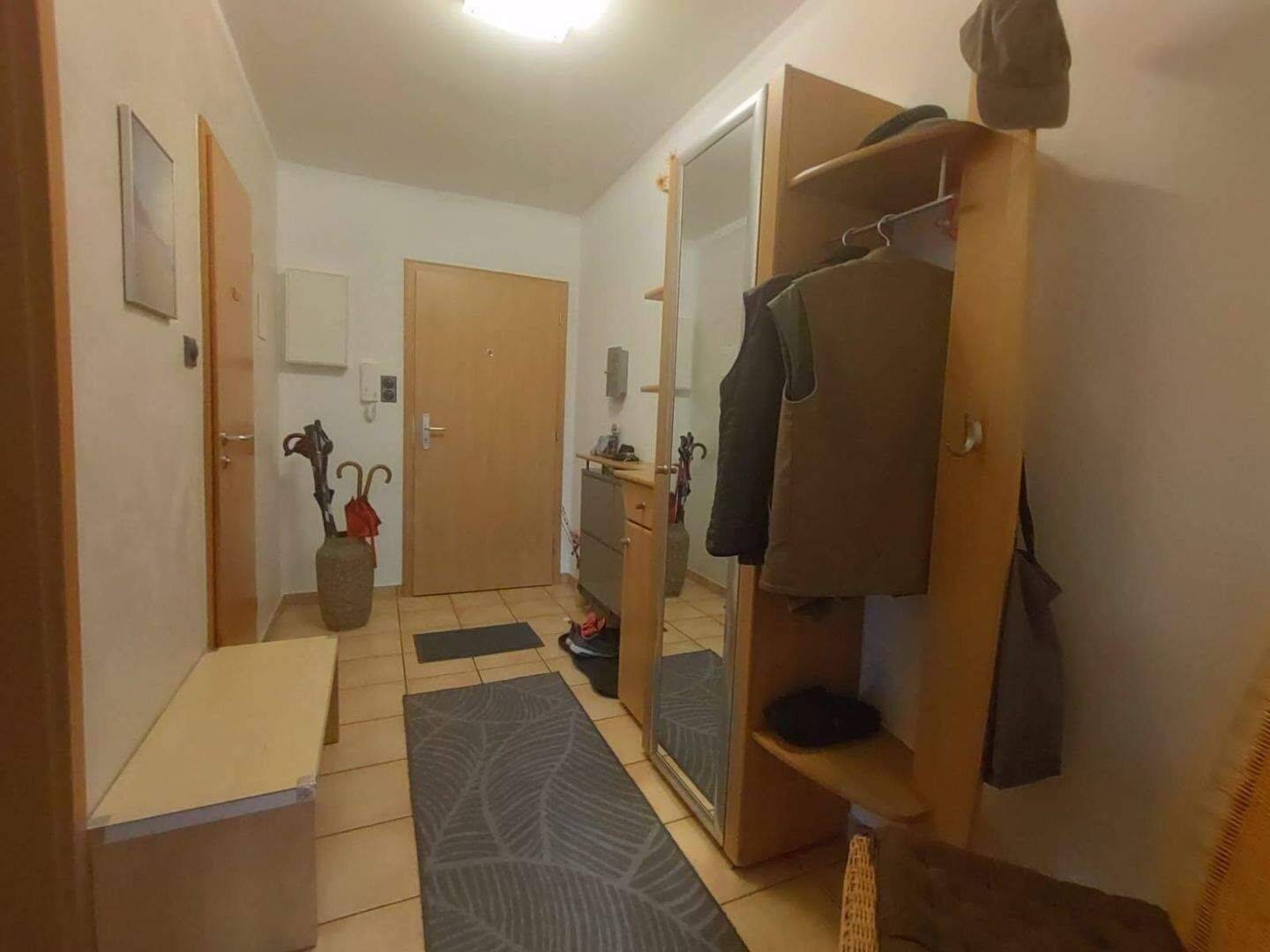 Modern wohnen mit Loft-Flair: Hochwertig sanierte Wohnung mit Designküche & Balkon – 31135 Hildesheim – Vorschaubild 4