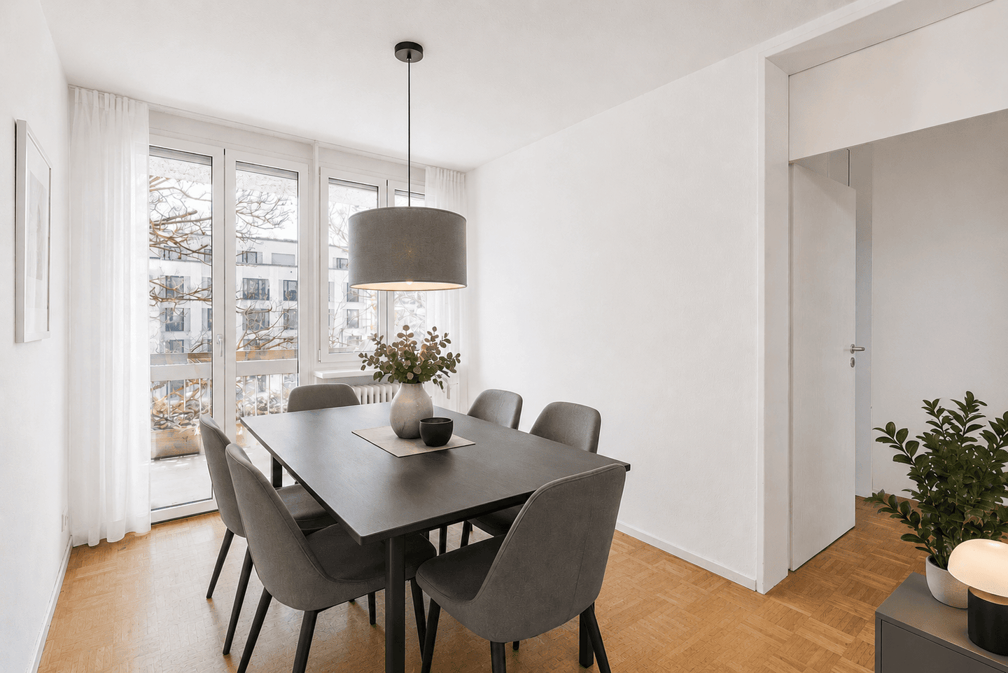 Open House: Freitag, 24.7. – 18-19 Uhr! Traumhafte 3-Zimmer-Whg. im schönen Bogenhausen/Oberföhring – 81925 München – Vorschaubild 5