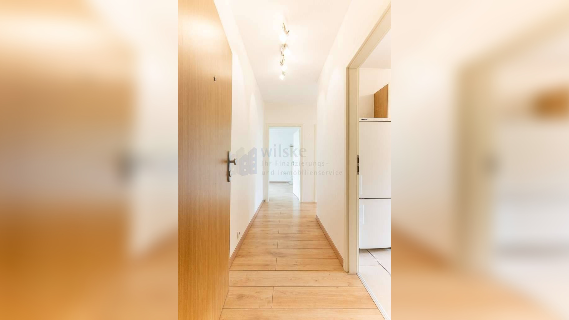 Idealer Grundriss! Renovierte 2-Zi.-ETW und rundum Tageslicht – 40468 Düsseldorf – Vorschaubild 3